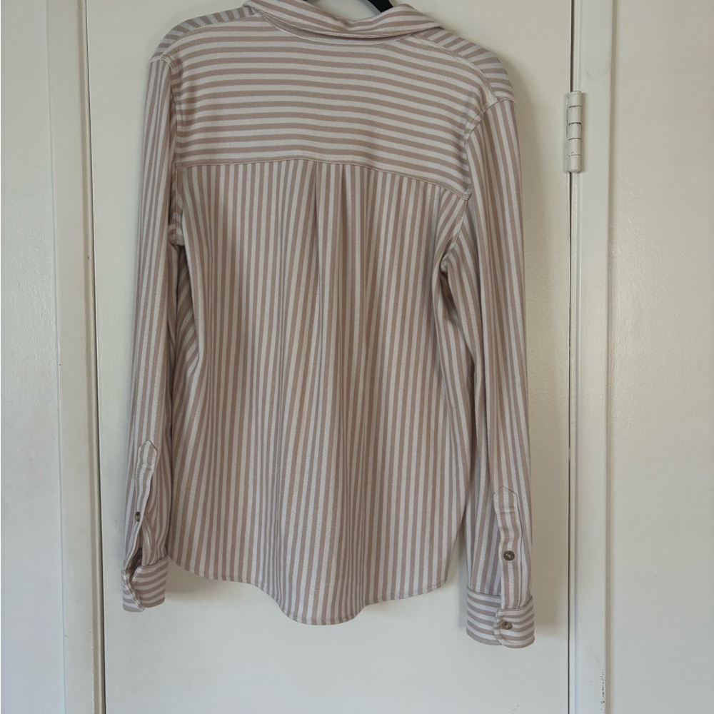 Faherty Legend Taupe and White Tannin Striped Button-Down Sweater Shirt Size M - Picture 7 of 8